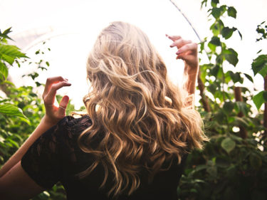 healthy hair with essential oils