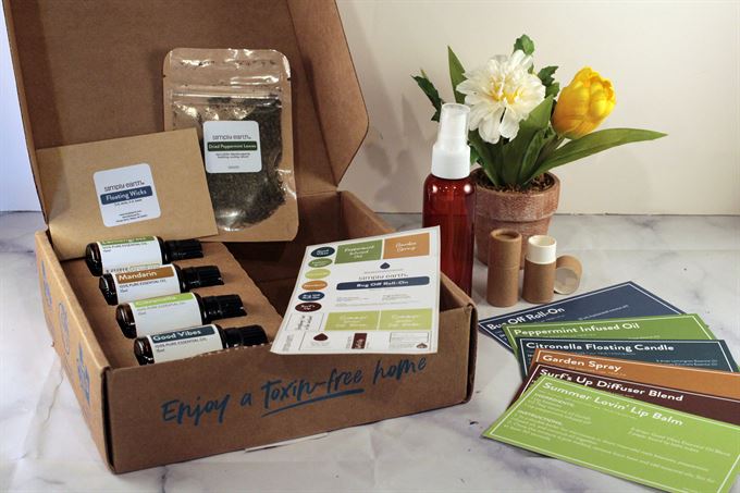 monthly subscription box from simply earth