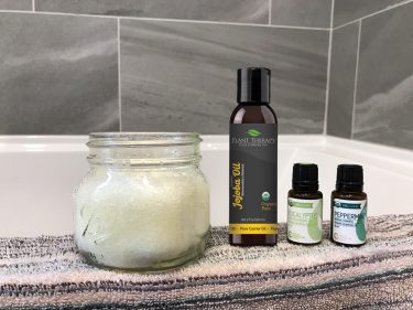 epsom salt bath with essential oils