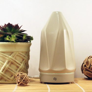 Diamond Diffuser from Edens Garden - Tan Color