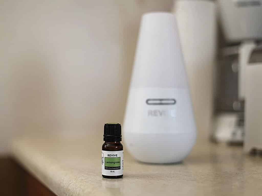 diffusing lemongrass