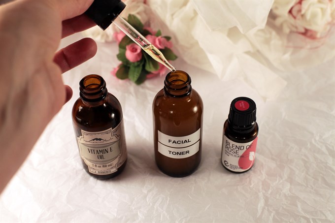 diy facial toner with vitamin E