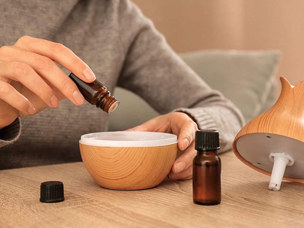 diffuser with essential oils